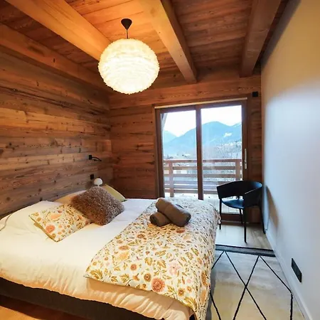 Chalet Combloran